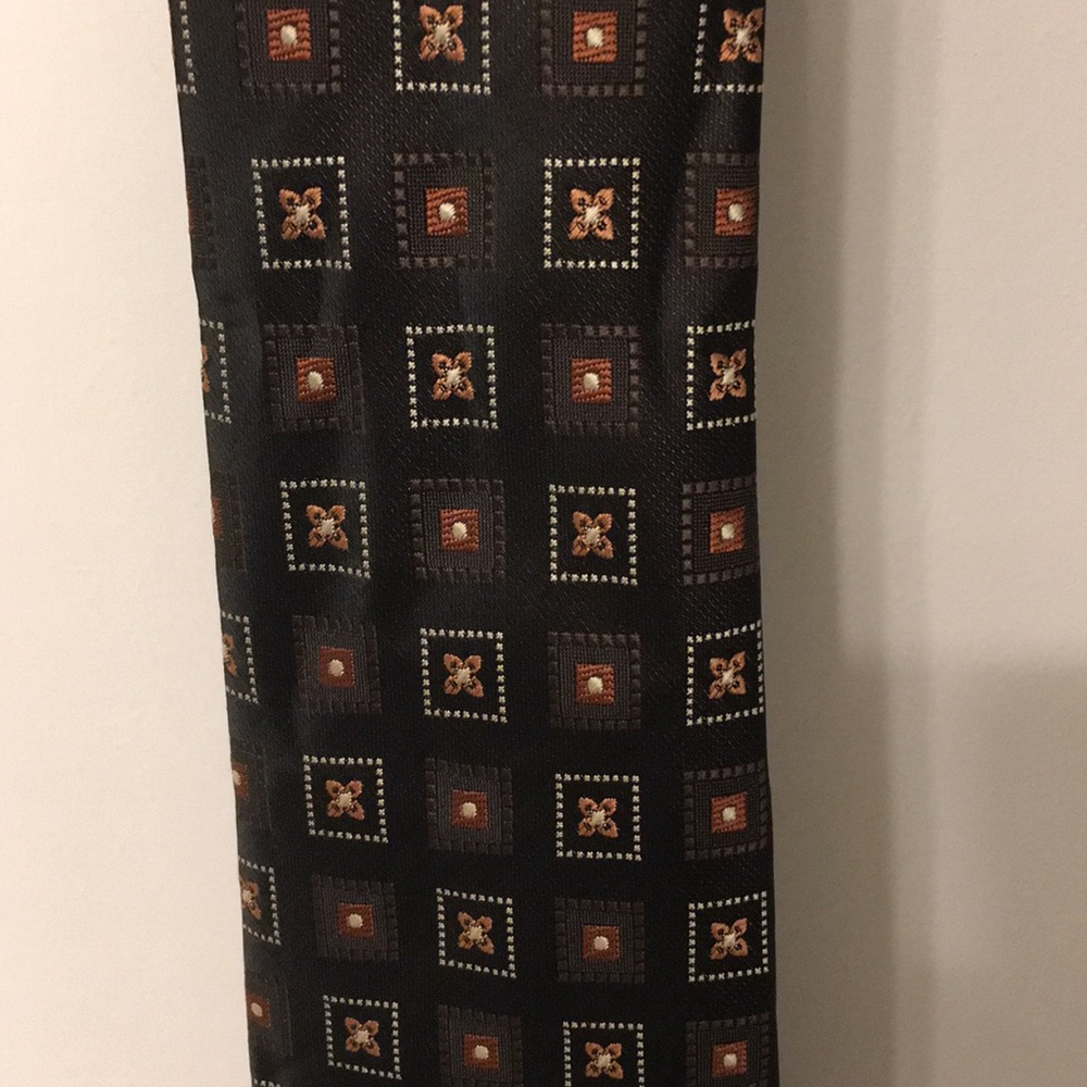Tie